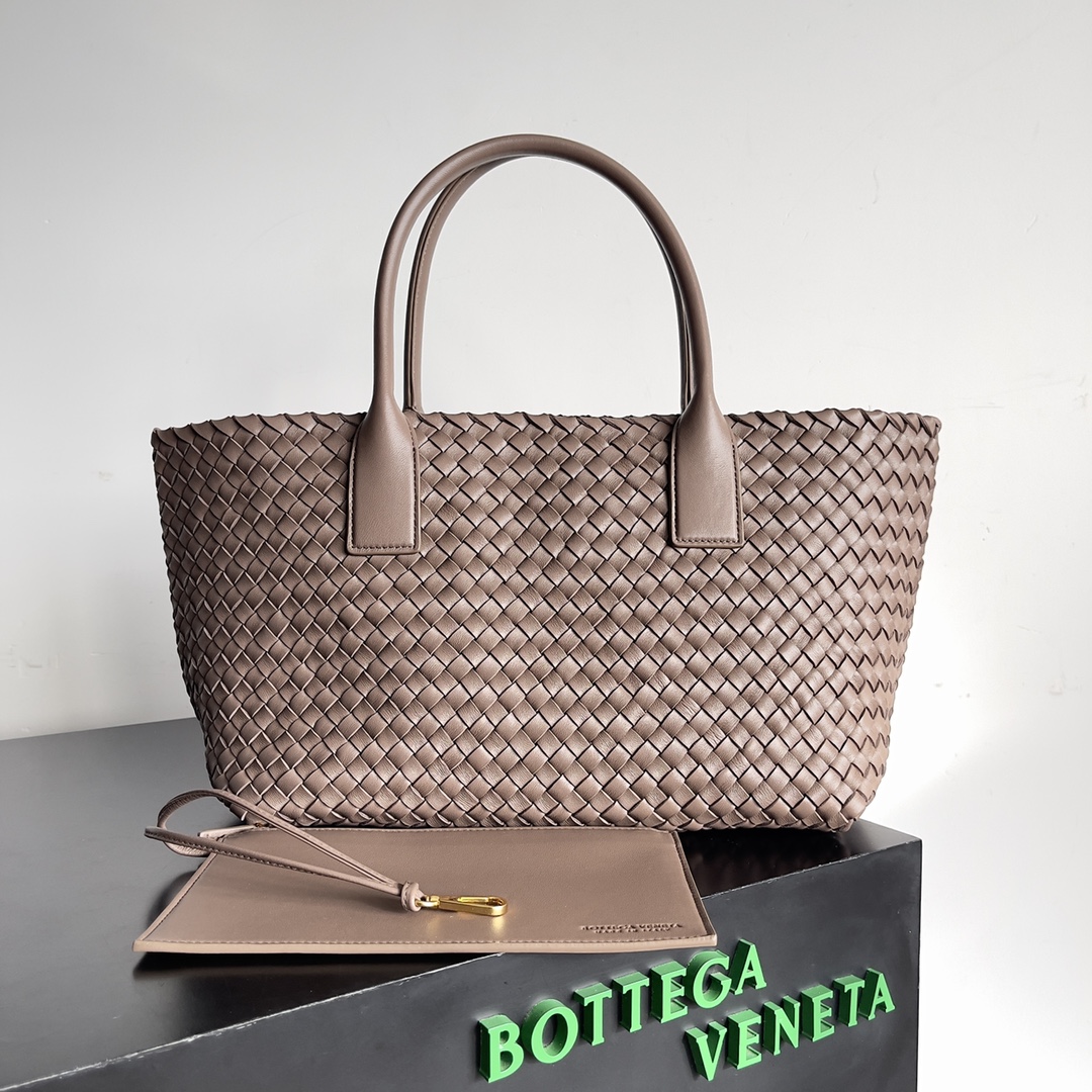 Bottega Veneta Shopping Bags